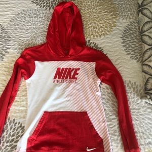 nike long sleeve shirt